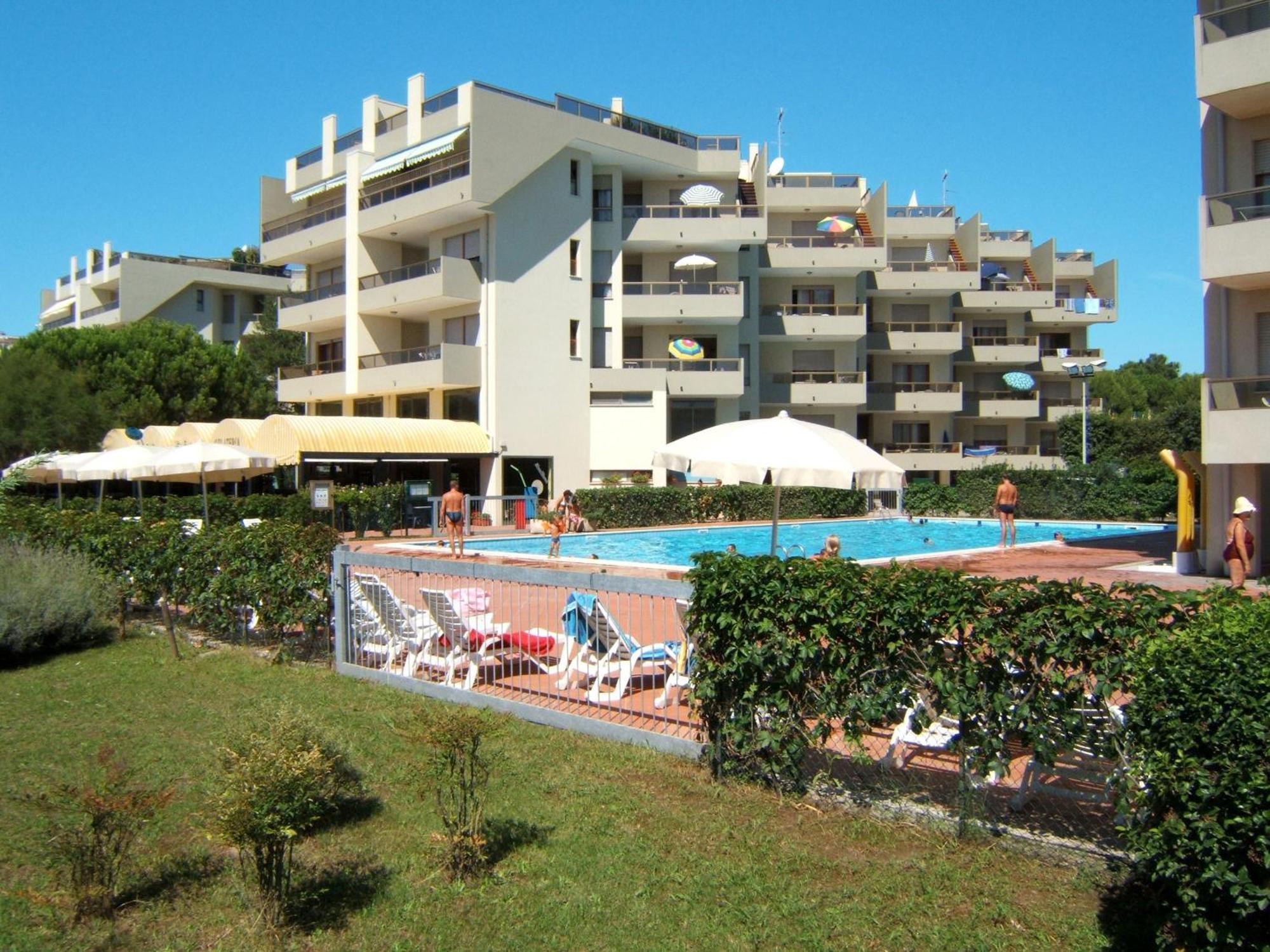 Residence Le Zattere Μπιμπιόνε Εξωτερικό φωτογραφία